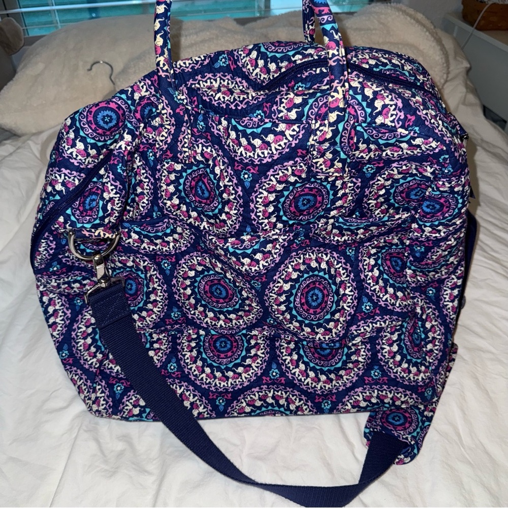 Vera Bradley Elephant Weekender Bag + Pouch - Picture 2 of 6